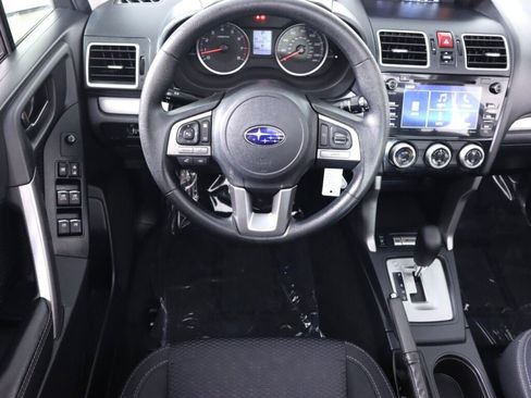 Used 2018 Subaru Forester 2.5i Premium w/ Popular Package #2A AWD/4WD image 32