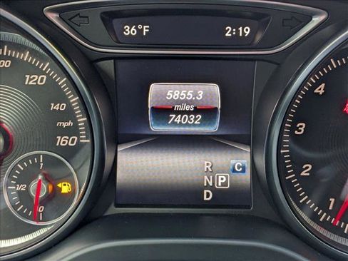 Used 2019 Mercedes-Benz GLA 250 4MATIC image 11