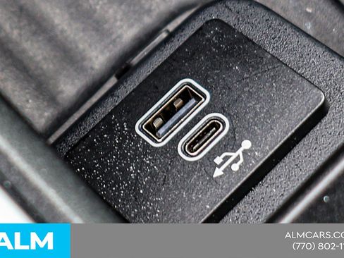 Used 2025 Ford Expedition Active AWD/4WD image 34