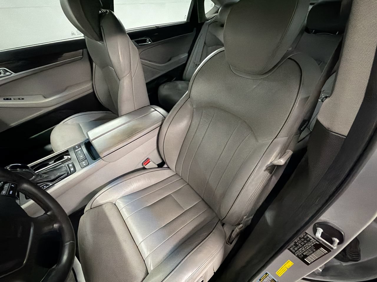 Used 2016 Hyundai Genesis 3.8 w/ Option Group 02 AWD/4WD image 20