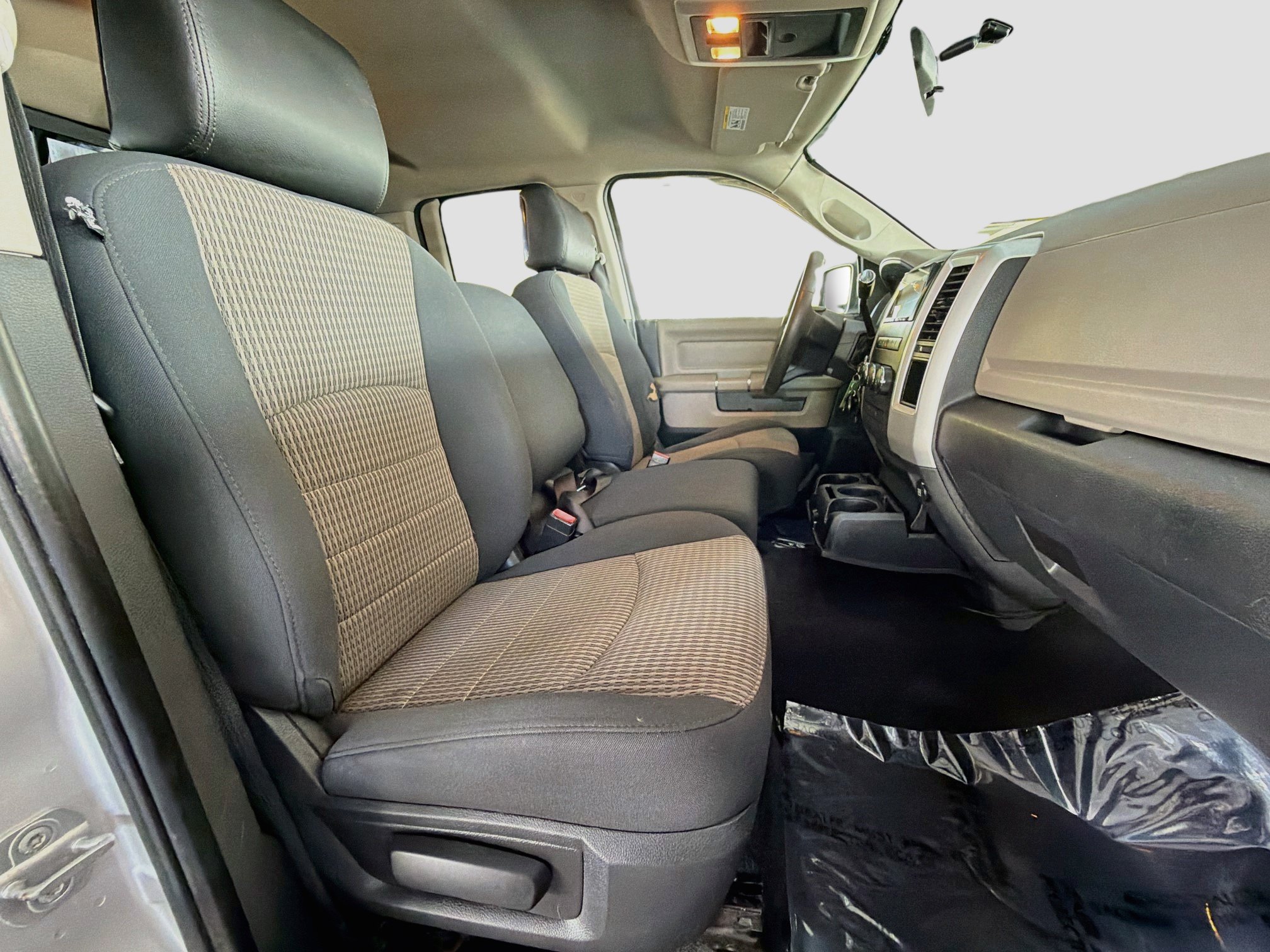 Used 2012 RAM 1500 Classic SLT AWD/4WD image 29