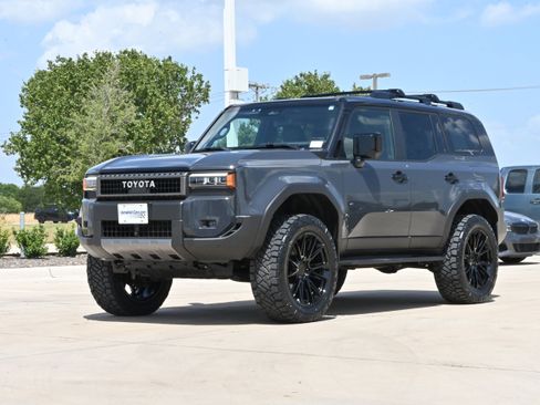 Used 2025 Toyota Land Cruiser w/ Premium Package AWD/4WD image 5