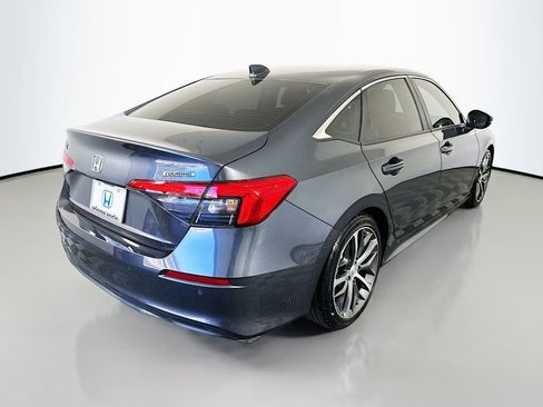 Certified 2024 Honda Civic Touring image 5