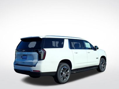 New 2027 Chevrolet Suburban LT w/ Comfort Package