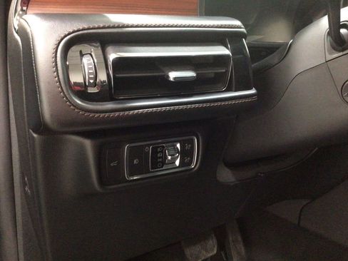 Used 2021 Lincoln Aviator Reserve w/ Elements Package Plus image 13