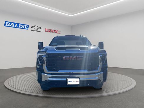 New 2025 GMC Sierra 3500 Pro w/ Convenience Package image 3