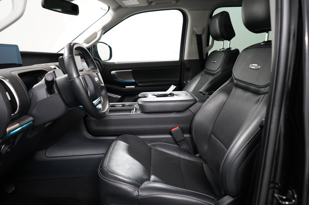 Certified 2025 Ford Expedition Max Platinum AWD/4WD image 14