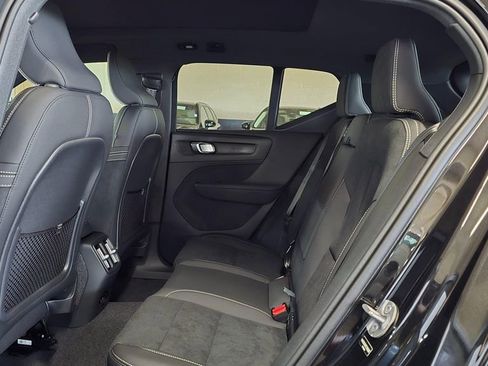 New 2026 Volvo EX40 Ultra AWD/4WD image 16