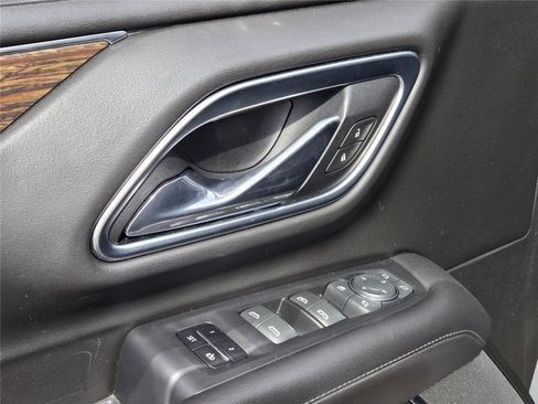 Used 2021 Chevrolet Tahoe High Country AWD/4WD image 30