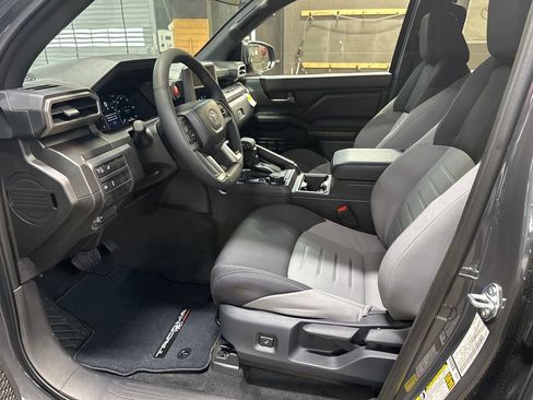 New 2026 Toyota Tacoma TRD Off-Road AWD/4WD image 15