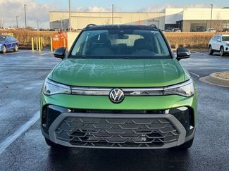 New 2026 Volkswagen Taos SE AWD/4WD video 2