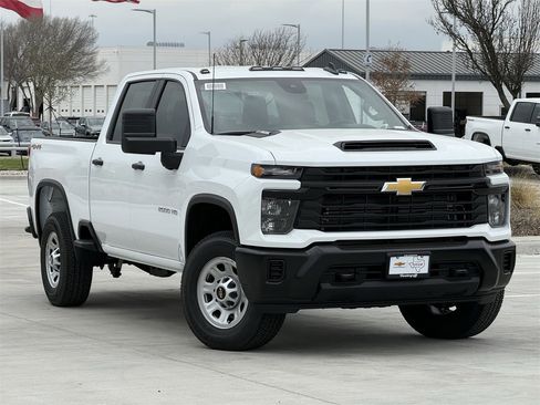 New 2026 Chevrolet Silverado 2500 W/T image 2