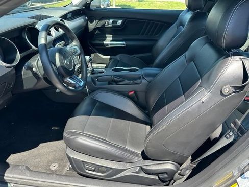 Used 2021 Ford Mustang Premium RWD image 11