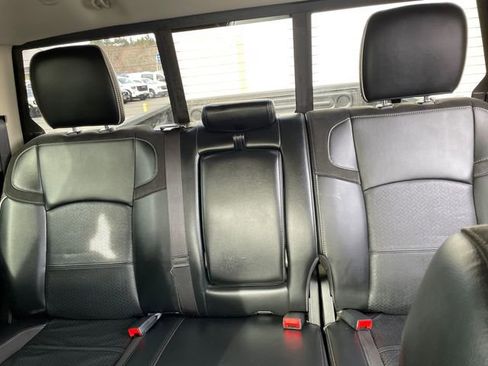 Used 2024 RAM 2500 Laramie image 40