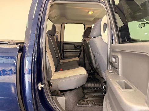 Used 2012 RAM 1500 Express AWD/4WD image 10
