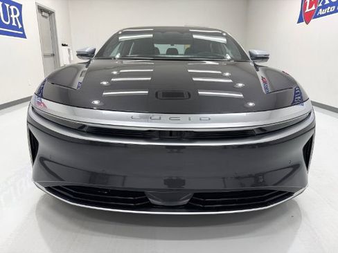 Used 2022 Lucid Air Grand Touring image 2