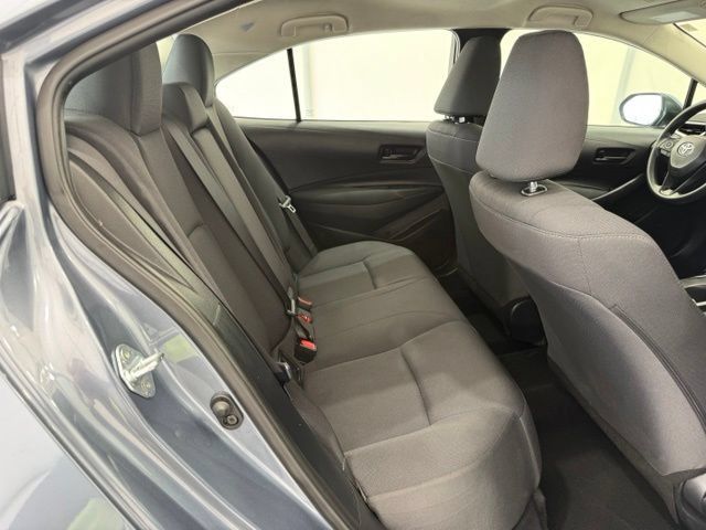 Used 2025 Toyota Corolla LE FWD image 23