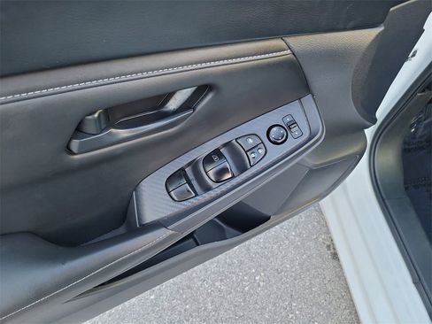 Certified 2024 Nissan Sentra S image 16