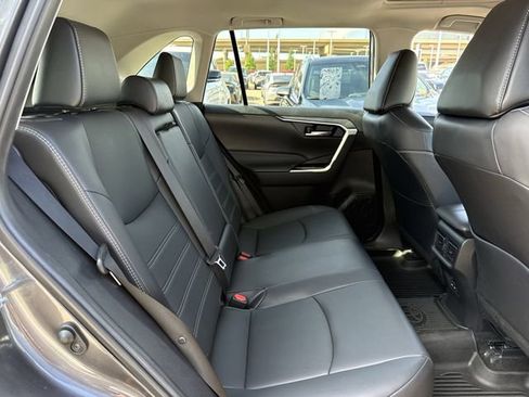 Used 2024 Toyota RAV4 XLE Premium FWD image 32