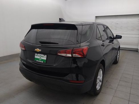 Used 2024 Chevrolet Equinox LS w/ Driver Confidence II Package FWD image 9