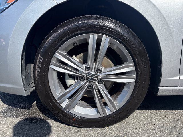 Used 2024 Volkswagen Jetta SE FWD image 27