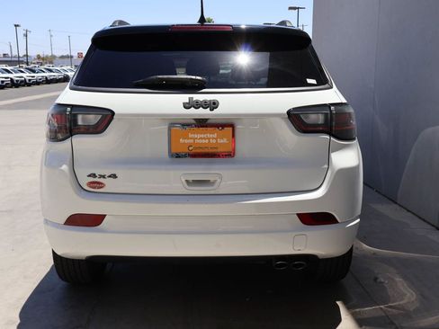 Used 2022 Jeep Compass High Altitude AWD/4WD image 4