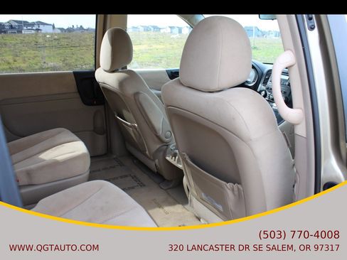 Used 2007 Hyundai Entourage GLS image 21