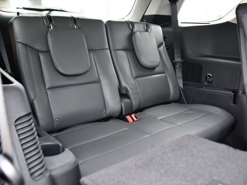 Used 2026 Ford Explorer Active w/ Active Comfort Package AWD/4WD image 19