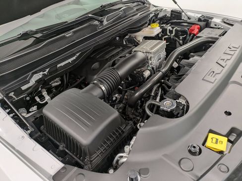 Used 2026 RAM 1500 Big Horn AWD/4WD image 31