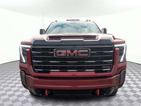 Used 2024 GMC Sierra 2500 AT4 w/ AT4 Preferred Package image 8