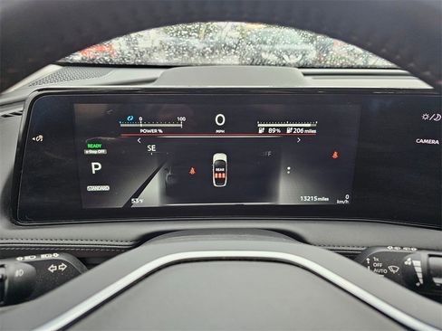 Used 2023 Nissan Ariya AWD image 21