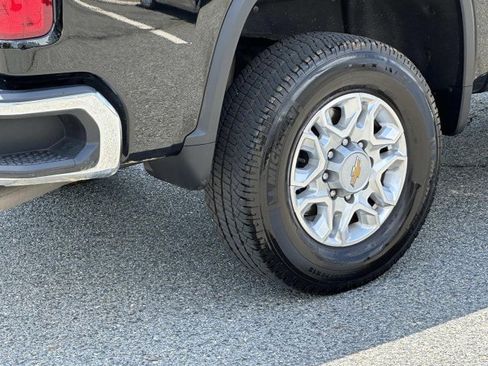 Certified 2025 Chevrolet Silverado 2500 LT image 11