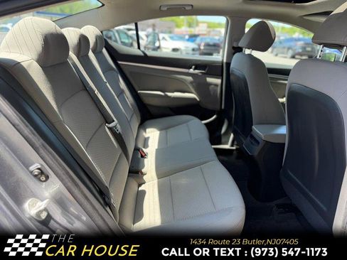 Used 2019 Hyundai Elantra Value Edition FWD image 22