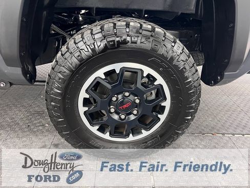 Used 2024 Toyota Tacoma TRD Off-Road image 21