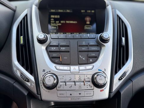 Used 2014 GMC Terrain SLT FWD image 17