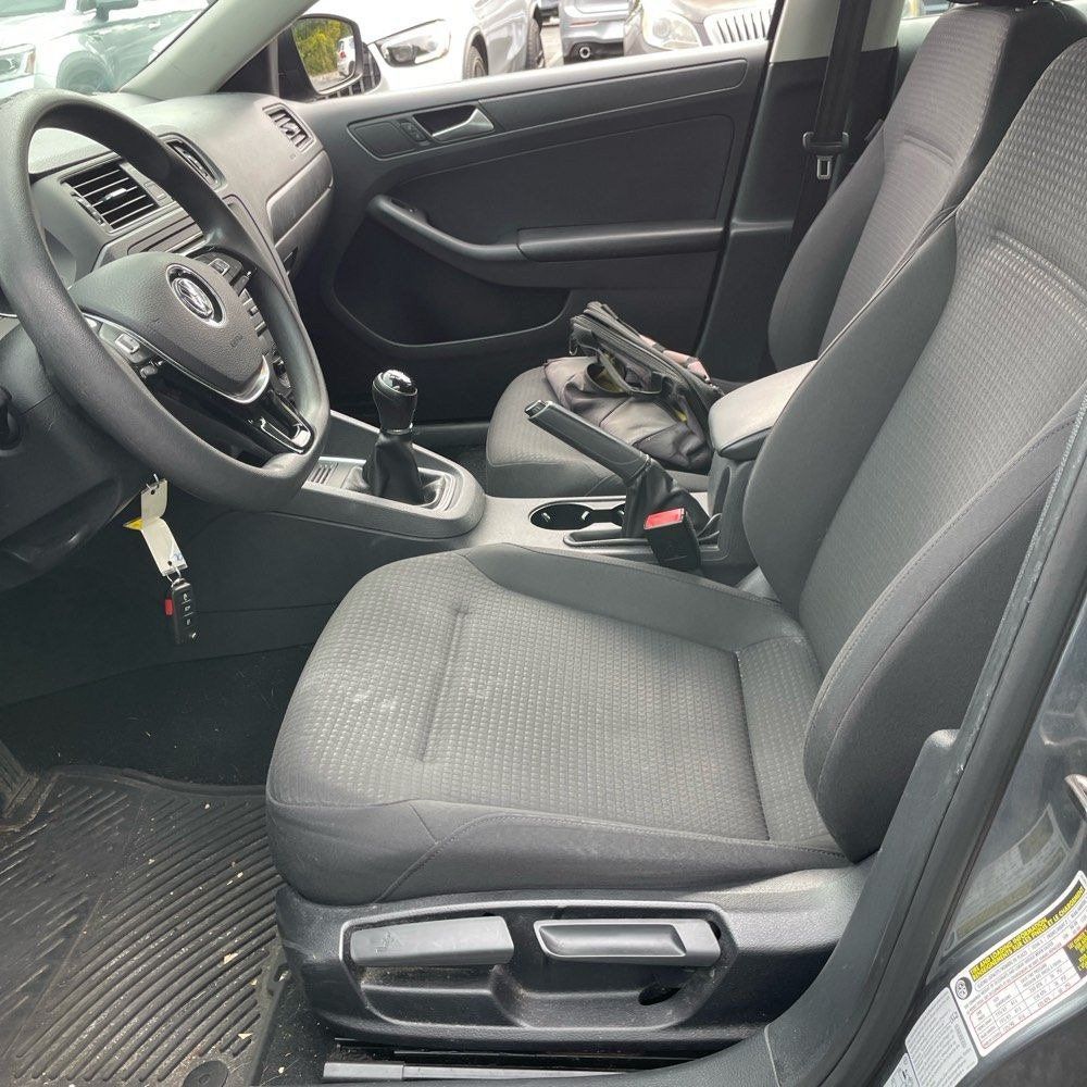 Used 2015 Volkswagen Jetta S FWD image 5