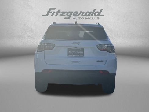 Used 2022 Jeep Compass Latitude image 6