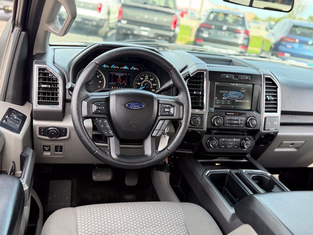 Used 2015 Ford F150 XLT w/ Equipment Group 302A Luxury AWD/4WD image 5