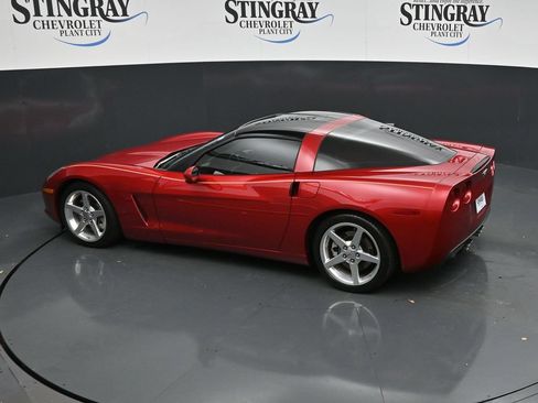 Used 2005 Chevrolet Corvette Coupe w/ Preferred Equipment Group RWD image 23