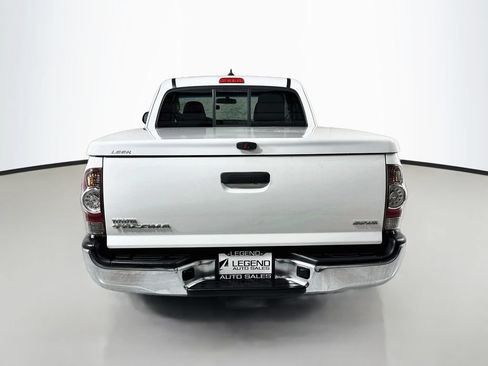 Used 2015 Toyota Tacoma 2WD Access Cab w/ SR5 Package image 6