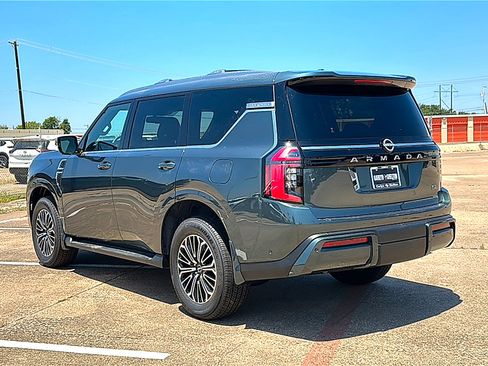 New 2026 Nissan Armada SL w/ Captain's Chari Seat Package AWD/4WD image 6