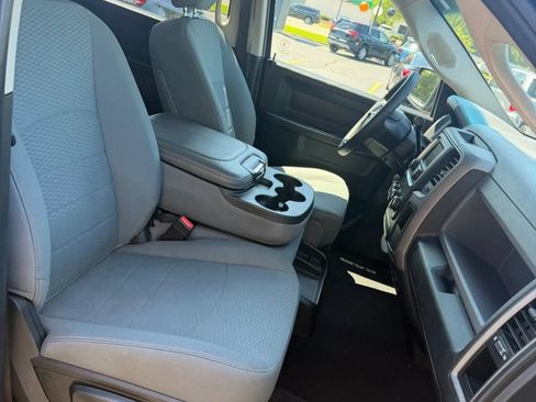 Used 2018 RAM 1500 Express w/ Wheel & Sound Group AWD/4WD image 12