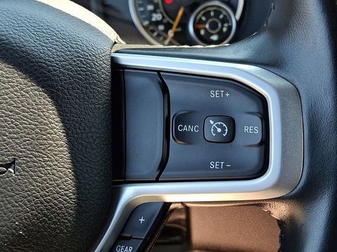 Used 2022 RAM 1500 Big Horn AWD/4WD image 20