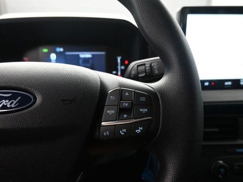 New 2025 Ford Maverick XL image 14