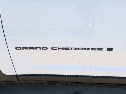 New 2026 Jeep Grand Cherokee Limited w/ Limited Altitude Package image 47