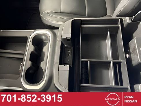 Used 2020 GMC Sierra 1500 SLT w/ SLT Premium Package image 24