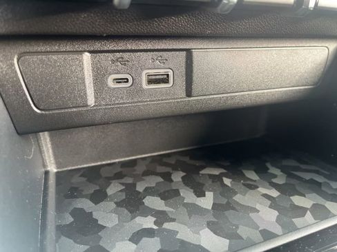 New 2026 GMC Canyon Elevation w/ Convenience Package image 21