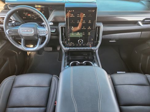 Used 2026 GMC Yukon Elevation RWD image 25
