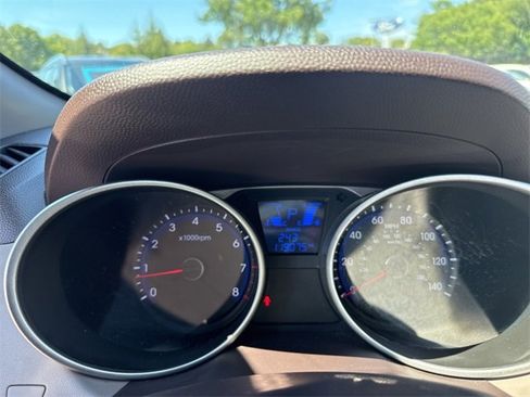 Used 2014 Hyundai Tucson Limited image 13