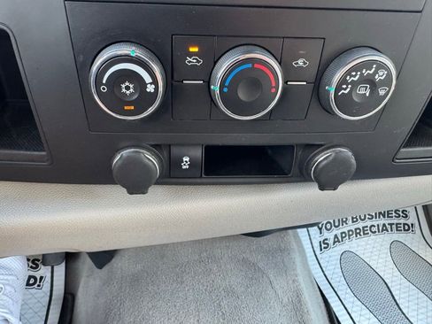 Used 2012 Chevrolet Silverado 1500 LT RWD image 21